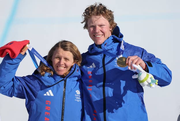Milano Cortina 2026 - XXV Olympic Winter games, Winterspiele,Spiele, Summer games Livigno - Italy Mixed Team Snowboard Cross Image Show: Gold Medal GBR NIGHTINGALE Huw BANKES Charlott  Copyright: xSergioxBisi IPAxSportx xipa-agency.netx xx IPA_71559091 IPA_Agency_IPA71559091