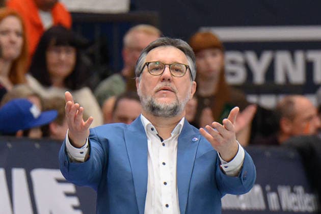 Silvano Poropat (MBC, Head-Coach, interim), Syntainics MBC vs. Rostock Seawolves, Basketball, 1. Bundesliga, Maenner, 20. Spieltag Hauptrunde, Saison 2025 26, 15.02.2026. Weißenfels Stadthalle Sachsen-Anhalt Deutschland