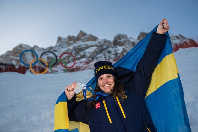 260215 Sara Hector of Sweden poses for a portrait with her Olympic silver medal after women s alpine skiing giant slalom during day 9 of the 2026 Winter Olympics on February 15, 2026 in Cortina. Photo: Joel Marklund BILDBYRAN kod JM JM0793 bbeng alpint alpine skiing Olympic Games, Olympische Spiele, Olympia, OS olympics winter olympics os ol olympiska spel vinter-os olympiske leker milano cortina 2026 milan cortina 2026 milano cortina 2026 olympic games milano cortina 2026 winter olympic games milano cortina-os milano cortina-ol vinter-ol giant slalom storslalom storslalam dam sverige porträtt jubel silver medalj *** 260215 Sara Hector of Sweden poses for a portrait with her Olympic silver medal after women s alpine skiing giant slalom during day 9 of the 2026 Winter Olympics on February 15, 2026 in Cortina Photo Joel Marklund BILDBYRAN code JM JM0793 bbeng alpine alpine skiing olympic games olympics winter olympics os ol olympiska spel vinter os olympiske leker milano cortina 2026 milan cortina 2026 milano cortina 2026 olympic games milano cortina 2026 winter olympic games milano cortina os milano cortina ol vinter ol giant slalom storslalom storslalam dam sverige porträtt jubel silver medalj  Copyright: JOELxMARKLUND BB260215JM215