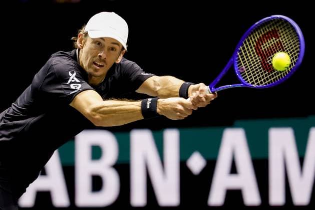 ROTTERDAM - Alex de Minaur (Australia) in action against Felix Auger-Aliassime (Canada) during the singles final on the final day of the ABN AMRO tennis tournament in Ahoy Rotterdam. BAS CZERWINSKI ANP xVIxANPxSportx xxANPxIVx 550795570 originalFilename: 550795570.jpg