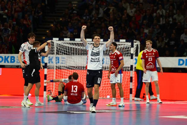 Handball I Herren I Saison 2025 2026 I Bundesliga I 21. Spieltag I HSV Hamburg - SG Flensburg - Handewitt I 15.02.2026 Niclas Kirkelokke (5, SG Flensburg-Handewitt) jubelt Hamburg Barclaycard Arena Hamburg Deutschland Copyright: xLobeca RalfxHomburgx