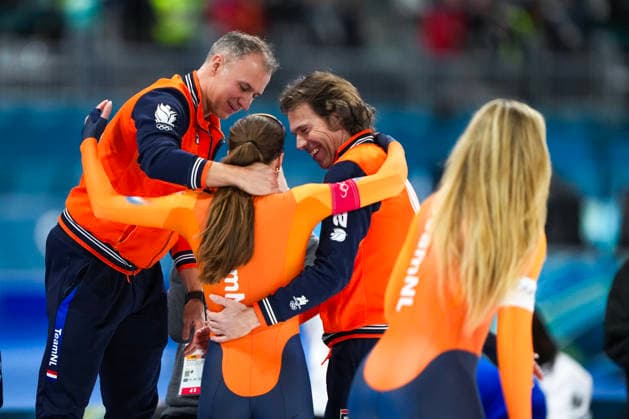 2026-02-15 - Milano Cortina 2026 Winter Olympics 500m Women MILAN, ITALY - FEBRUARY 15: Dennis van der Gun, Femke Kok of Netherlands, Gerard van Velde, Jutta Leerdam during the 500m Women Milano Cortina 2026 Winter Olympics at the Milano Speed skating, Eisschnelllauf Arena on February 15, 2026 in Milan, Italy Milan Milano Speed Skating Arena Italy Content not available for redistribution in The Netherlands directly or indirectly through any third parties. Copyright: xAndrexWeeningx