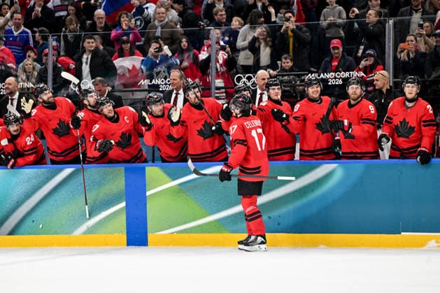15 02 2026, Milano, Santa Giulia Ice hockey, Eishockey Arena, Winter Olympics: Canada - France (Ice Hockey), Macklin Celebrini of Canada celebrate his goal Milano Santa Giulia Ice Hockey Arena Lombardy Italy *** 15 02 2026, Milano, Santa Giulia Ice Hockey Arena, Winter Olympics Canada France Ice Hockey , Macklin Celebrini of Canada celebrate his goal Milano Santa Giulia Ice Hockey Arena Lombardy Italy Copyright: xJustPictures.ch AndreaxBrancax jp-en-AnBr-AB-AAB_565915022026