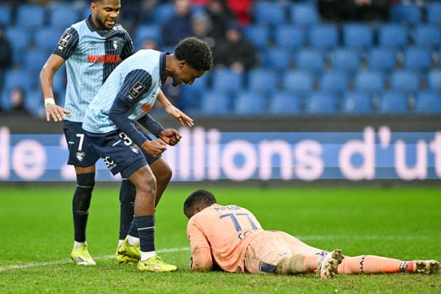 Le Havre Athletic Club v Toulouse FC - Ligue 1 McDonald s 2025 2026 32 Timothee PEMBELE (hac) during the Ligue 1 McDonald s match between Le Havre and Toulouse at Stade OcÃ ane on February 15, 2026 in Le Havre, France. Le Havre France  Copyright: xFEPx 776348283