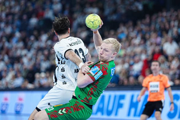 Veron Nacinovic (THW Kiel, 93), Magnus Saugstrup (SC Magdeburg, 23) GER, THW Kiel vs. SC Magdeburg, Handball, 1. Bundesliga, Spieltag 21, Saison 2025 2026, 15.02.2026 GER, THW Kiel vs. SC Magdeburg, Handball, 1. Bundesliga, Spieltag 21, Saison 2025 2026, 15.02.2026 Kiel Copyright: xEibner-Pressefoto MarcelxvonxFehrnx EP_MFN