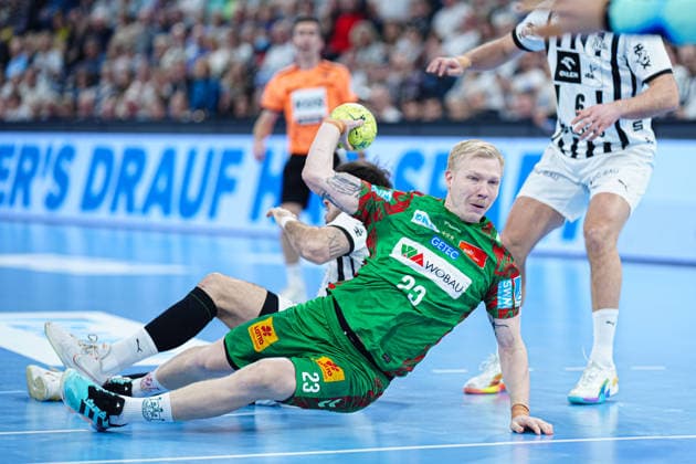 Wurf Tor Magnus Saugstrup (SC Magdeburg, 23) GER, THW Kiel vs. SC Magdeburg, Handball, 1. Bundesliga, Spieltag 21, Saison 2025 2026, 15.02.2026 GER, THW Kiel vs. SC Magdeburg, Handball, 1. Bundesliga, Spieltag 21, Saison 2025 2026, 15.02.2026 Kiel Copyright: xEibner-Pressefoto MarcelxvonxFehrnx EP_MFN