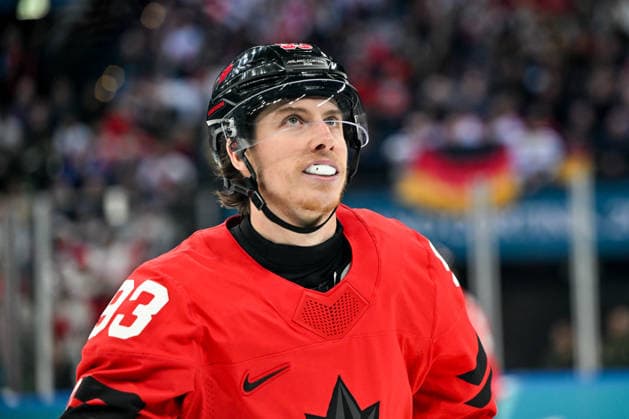 15 02 2026, Milano, Santa Giulia Ice hockey, Eishockey Arena, Winter Olympics: Canada - France (Ice Hockey), Mitch Marner of Canada Milano Santa Giulia Ice Hockey Arena Lombardy Italy *** 15 02 2026, Milano, Santa Giulia Ice Hockey Arena, Winter Olympics Canada France Ice Hockey , Mitch Marner of Canada Milano Santa Giulia Ice Hockey Arena Lombardy Italy Copyright: xJustPictures.ch AndreaxBrancax jp-en-AnBr-AB-AAB_510415022026