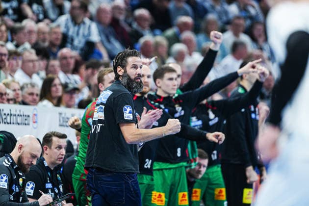 Bennet Wiegert (SC Magdeburg, Trainer) GER, THW Kiel vs. SC Magdeburg, Handball, 1. Bundesliga, Spieltag 21, Saison 2025 2026, 15.02.2026 GER, THW Kiel vs. SC Magdeburg, Handball, 1. Bundesliga, Spieltag 21, Saison 2025 2026, 15.02.2026 Kiel Copyright: xEibner-Pressefoto MarcelxvonxFehrnx EP_MFN