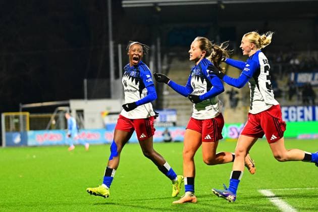 RECORD DATE NOT STATED Camilla Linberg (47; Hamburger SV), Magou Doucoure (2; Hamburger SV) und Paulina Bartz (37; Hamburger SV) feiern gemeinsam ein Tor GPFBL: TSG Hoffenheim - Hamburger SV Copyright: xMichaelxGelhardtx