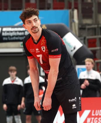 15.02.2026, Deutschland, Ludwigsburg Volleyball Barock Volleys MTV Ludwigsburg vs. Berlin Recycling Volleys, Tim Köpfli (LB) enttäuschtr
