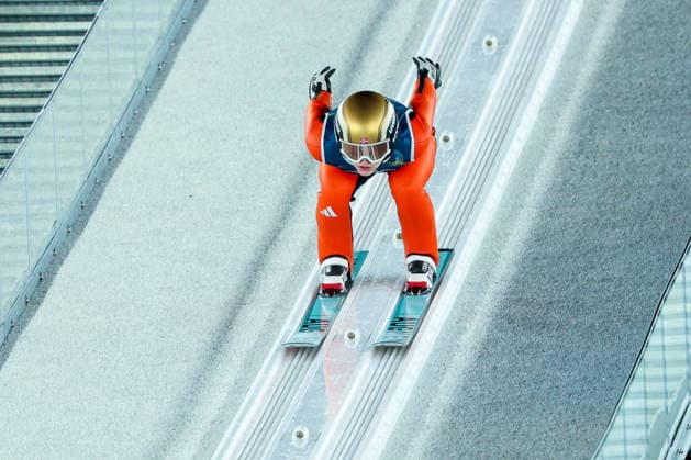 Olympische Winterspiele Milano Cortina 2026 Skispringen Großschanze Einzel Frauen am 15.02.2026 an der Predazzo Ski jumping, Skispringen, Ski, nordisch Stadium in Predazzo Heidi Dyhre Traaserud ( Norwegen ) *** Olympic Winter Games Milano Cortina 2026 Ski Jumping Large Hill Individual Women on 15 02 2026 at the Predazzo Ski Jumping Stadium in Predazzo Heidi Dyhre Traaserud Norway xMSx