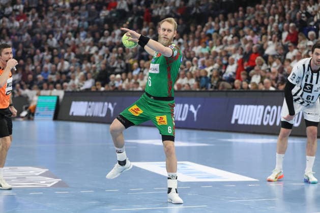 15.02.2026, xgox, Handball - Daikin HBL THW Kiel - SC Magdeburg emspor, v.l. Matthias Musche (Magdeburg, 6) beim Siebenmeter Kiel