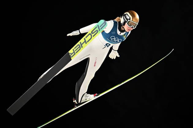 Predazzo, Italy, February 15th 2026. Meghann Wadsak of Austria in action during the Ski jumping, Skispringen, Ski, nordisch Womens Large Hill Individual competition of the Olympic Winter games, Winterspiele,Spiele, Summer games 2026 in Predazzo, Italy. (Photo by Igor Kupljenik Sports Press Photo)  Copyright: xIgorxKupljenikx xSPPx Sportspressphoto_SPR93202