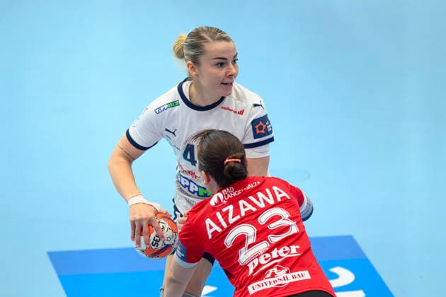Noemi Hafra (Motherson Mosonmagyarovari KC, 45), Natsuki Aizawa (Thueringer HC, 23) GER, Thueringer HC gegen Motherson Mosonmagyarovari KC , Handball, EHF European League Women, Gruppen Phase , Saison 2025 2026, 15.02.2026 GER, Thueringer HC gegen Motherson Mosonmagyarovari KC , Handball, EHF European League Women, Gruppen Phase , Saison 2025 2026, 15.02.2026 Bad Langensalza Copyright: xEibner-Pressefoto MartinxHerbstx EP_MHT
