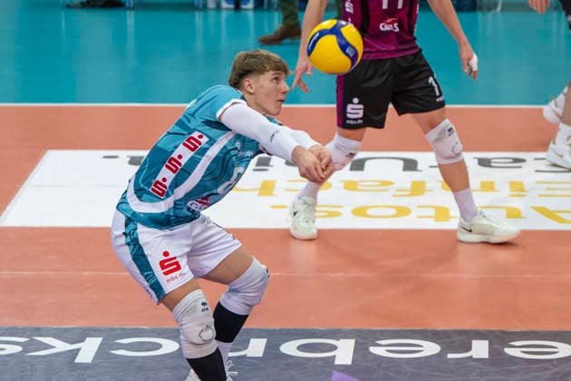 1.Volleyball Bundesliga -Saison 2025 2026 Cerebricks Volley Goats Mitteldeutschland vs. Netzhoppers KW Halle, Deutschland 15. Februar 2026: Im Bild:Tim Türpe Tuerpe (Netzhoppers) Halle Saale swh.Arena Sachsen-Anhalt Deutschland