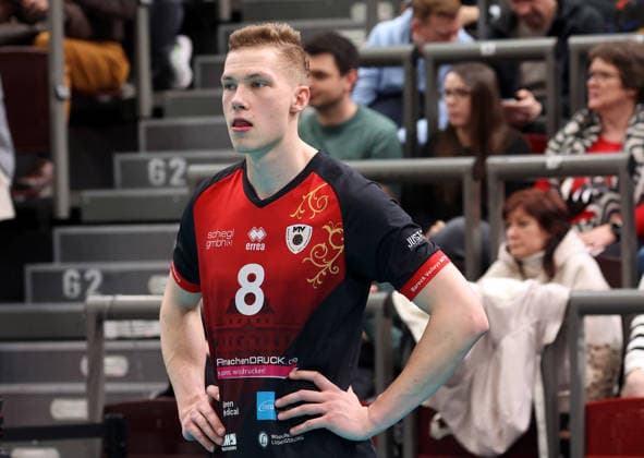 15.02.2026, Deutschland, Ludwigsburg Volleyball Barock Volleys MTV Ludwigsburg vs. Berlin Recycling Volleys, Benjamin Kirsch (LB) enttäuscht