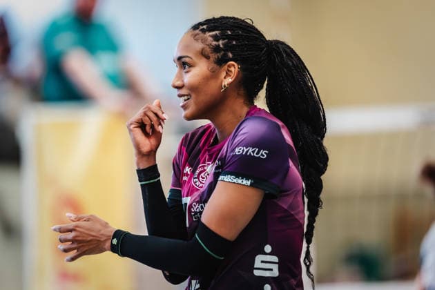 Volleyball Frauen Saison 2025 2026 Volleyball Bundesliga ETV Hamburger Volksbank Volleys vs. Schwarz-Weiß Erfurt 15.02.2026 Alianza Darley ( 14, Schwarz-Weiß Erfurt) Hamburg Sporthalle Hoheluft Hamburg Deutschland