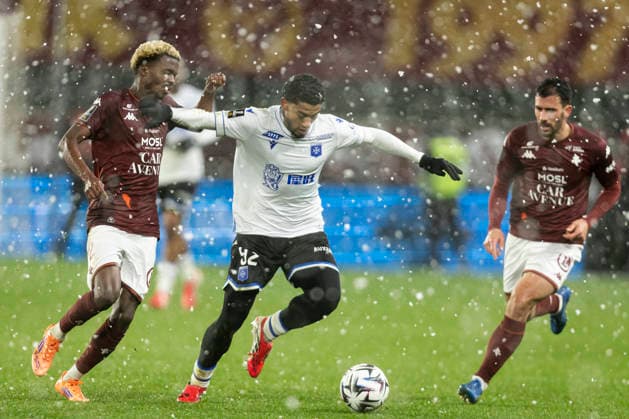 FOOTBALL : Metz fc vs Auxerre - ligue 1 - Metz - 15 2 26 ClÃ ment Akpa 92  Copyright: xelyxandroxcegarrax