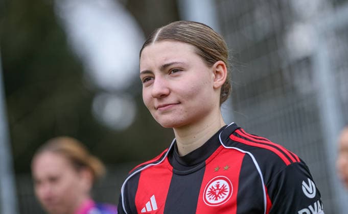 GER, Frankfurt, Eintracht Frankfurt II vs FSV Mainz 05, 2. Frauen Bundesliga, Fussball, DFB, Spielzeit 2025 2026, Stadion am Brentanobad, 17. Spieltag im Bild: Tessa Zimmermann (Eintracht Frankfurt II 20) DFB DFL REGULATIONS PROHIBIT ANY USE OF PHOTOGRAPHS AS IMAGE SEQUENCES AND OR QUASI-VIDEO, 15.02.2026 Copyright: HMBxMedia HendrikxHamelau