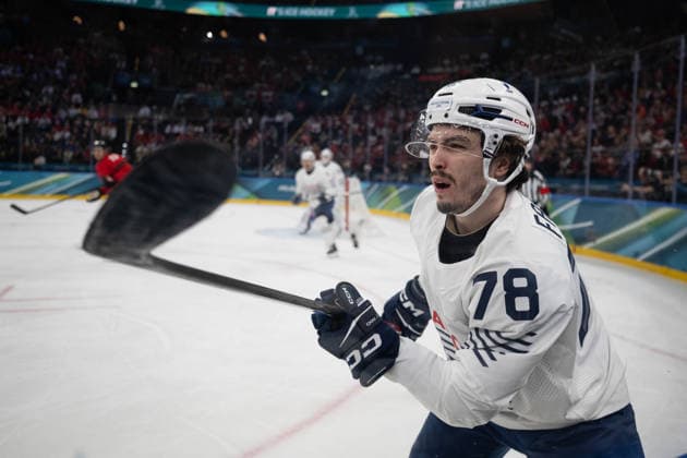 Dylan Fabre (France, 78) in action during the Menss Ice hockey, Eishockey group stage game between Canada and France at the Olympic Winter games, Winterspiele,Spiele, Summer games Milano Cortina 2026 at the Milano Santa Giulia Ice Hockey Arena, Milan, Italy, on February 15, 2026. im Gruppenspiel der Männer im Eishockey zwischen Kanada und Frankreich bei den Olympischen Winterspielen Milano Cortina 2026 in der Milano Santa Giulia Ice Hockey Arena, Mailand, Italien, am 15. Februar 2026. *** Dylan Fabre France, 78 in action during the Mens ice hockey group stage game between Canada and France at the Olympic Winter Games Milano Cortina 2026 at the Milano Santa Giulia Ice Hockey Arena, Milan, Italy, on February 15, 2026 in the Mens ice hockey group stage game between Canada and France at the Olympic Winter Games Milano Cortina 2026 at the Milano Santa Giulia Ice Hockey Arena, Milan, Italy, on February 15, 2026 Copyright: HMBxMedia MarcxNiemeyer