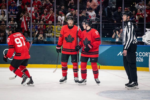 Goal celebration in action during the Menss Ice hockey, Eishockey group stage game between Canada and France at the Olympic Winter games, Winterspiele,Spiele, Summer games Milano Cortina 2026 at the Milano Santa Giulia Ice Hockey Arena, Milan, Italy, on February 15, 2026. im Gruppenspiel der Männer im Eishockey zwischen Kanada und Frankreich bei den Olympischen Winterspielen Milano Cortina 2026 in der Milano Santa Giulia Ice Hockey Arena, Mailand, Italien, am 15. Februar 2026. *** Goal celebration in action during the Mens ice hockey group stage game between Canada and France at the Olympic Winter Games Milano Cortina 2026 at the Milano Santa Giulia Ice Hockey Arena, Milan, Italy, on February 15, 2026 in the Mens ice hockey group stage game between Canada and France at the Olympic Winter Games Milano Cortina 2026 at the Milano Santa Giulia Ice Hockey Arena, Milan, Italy, on February 15, 2026 Copyright: HMBxMedia MarcxNiemeyer