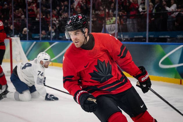 Goal celebration Devon Toews (Canada, 7) in action during the Menss Ice hockey, Eishockey group stage game between Canada and France at the Olympic Winter games, Winterspiele,Spiele, Summer games Milano Cortina 2026 at the Milano Santa Giulia Ice Hockey Arena, Milan, Italy, on February 15, 2026. im Gruppenspiel der Männer im Eishockey zwischen Kanada und Frankreich bei den Olympischen Winterspielen Milano Cortina 2026 in der Milano Santa Giulia Ice Hockey Arena, Mailand, Italien, am 15. Februar 2026. *** Goal celebration Devon Toews Canada, 7 in action during the Mens ice hockey group stage game between Canada and France at the Olympic Winter Games Milano Cortina 2026 at the Milano Santa Giulia Ice Hockey Arena, Milan, Italy, on February 15, 2026 in the Mens ice hockey group stage game between Canada and France at the Olympic Winter Games Milano Cortina 2026 at the Milano Santa Giulia Ice Hockey Arena, Milan, Italy, on February 15, 2026 Copyright: HMBxMedia MarcxNiemeyer