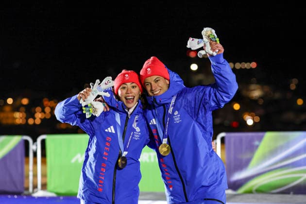 OLYMPICS - Winter Olympic Games, Olympische Spiele, Olympia, OS Milano Cortina 2026 CORTINA D AMPEZZO,ITALY,15.FEB.26 - OLYMPICS, SKELETON - Winter Olympic Games Milano Cortina 2026, mixed team, medal ceremony. Image shows Tabitha Stoeckert, Matt Weston (GBR) Keywords: medal.  GEPAxpictures xMaticxKlansek