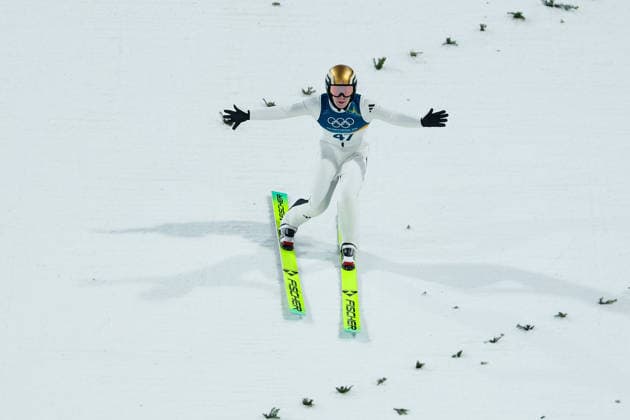 Olympische Winterspiele Milano Cortina 2026 Skispringen Großschanze Einzel Frauen am 15.02.2026 an der Predazzo Ski jumping, Skispringen, Ski, nordisch Stadium in Predazzo Anna Odine Stroem ( Norwegen ) gewinnt die Gold Medaille *** Olympic Winter Games Milano Cortina 2026 Ski Jumping Large Hill Individual Women on 15 02 2026 at the Predazzo Ski Jumping Stadium in Predazzo Anna Odine Stroem Norway wins the gold medal xMSx