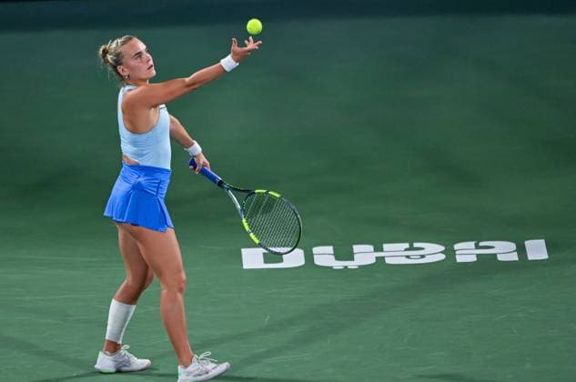 2026 Dubai Duty Free Tennis Championship DUBAI, UAE - FEBRUARY 15: Zeynep Sonmez of Turkiye competes against Sara Bejlek of Czech Republic during Dubai Duty Free Tennis Championship at Dubai Duty Tennis Stadium in Dubai, UAE on February 15, 2026. Waleed Zein Anadolu Dubai United Arab Emirates. Editorial use only. Please get in touch for any other usage.  Copyright: x2026xAnadoluxWaleedxZeinx