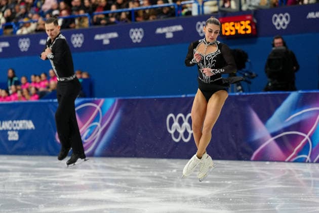 AKOPOVA Karina RAKHMANIN Nikita competing for the Olympic Figure skating, Eiskunstlauf Pair Skating, Short Program for the Milano Cortina 2026 Winter Olympics, in Milan (Italy) February 15, 2026 (Photo Claudio Furlan LaPresse)  Copyright: xClaudioxFurlan LaPressex