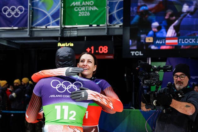 OLYMPICS - Winter Olympic Games, Olympische Spiele, Olympia, OS Milano Cortina 2026 CORTINA D AMPEZZO,ITALY,15.FEB.26 - OLYMPICS, SKELETON - Winter Olympic Games Milano Cortina 2026, mixed team. Image shows Samuel Maier and Janine Flock (AUT).  GEPAxpictures xMaticxKlansek