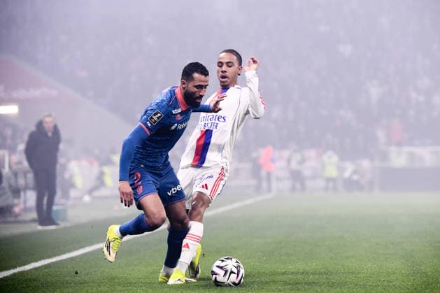 Olympique Lyonnais v OGC Nice - Ligue 1 McDonald s 2025 2026 02 Ali ABDI (ogcn) during the Ligue 1 McDonald s match between Lyon and Nice at Groupama Stadium on February 15, 2026 in Lyon, France. Lyon France  Copyright: xFEPx 776348288