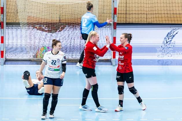 15.02.2026, GER, Handball, Frauen, Saison 2025 2026, EHF European League , Gruppenphase, Thueringer HC - Motherson Mosonmagyarovari KC Johanna Reichert (Thueringer HC,29), Luca Farago (Thueringer HC,19) 99947 Bad Langensalza Salza Halle Sporthalle Mehrz Thüringen Deutschland