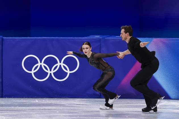 MILAN , 15-02-2026 , Milano Ice Skating Arena , season 2025 2026 , Olympic Winter games, Winterspiele,Spiele, Summer games 2026 - Figure skating, Eiskunstlauf - Pair skating short program, Picture shows Daria Danilova and Michel Tsiba Olympic Winter Games 2026 - Figure skating - Pair skating short program  x201637283x Copyright: