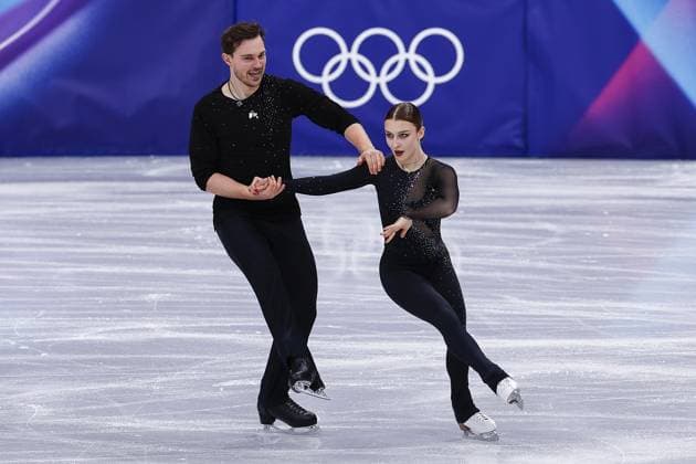 MILAN , 15-02-2026 , Milano Ice Skating Arena , season 2025 2026 , Olympic Winter games, Winterspiele,Spiele, Summer games 2026 - Figure skating, Eiskunstlauf - Pair skating short program, Picture shows Daria Danilova and Michel Tsiba Olympic Winter Games 2026 - Figure skating - Pair skating short program  x201637301x Copyright: