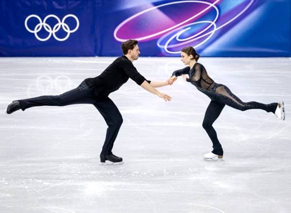 MILAN - Michel Tsiba and Daria Danilova during the short Figure skating, Eiskunstlauf routine in pairs at the Milan Ice Skating Arena at the Milan Winter Olympics. SEM VAN DER WAL ANP xVIxANPxSportx xxANPxIVx 550820400 originalFilename: 550820400.jpg