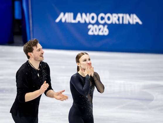 MILAN - Michel Tsiba and Daria Danilova during the short Figure skating, Eiskunstlauf routine in pairs at the Milan Ice Skating Arena at the Milan Winter Olympics. SEM VAN DER WAL ANP xVIxANPxSportx xxANPxIVx 550820789 originalFilename: 550820789.jpg