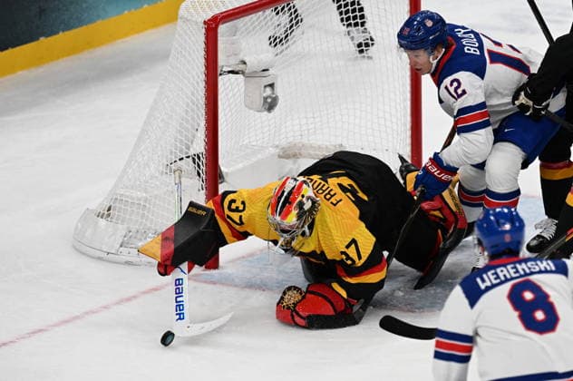Winter Olympics - Germany v United States At Hockey Men s Team USA and Team Germany during the men s preliminary round Group C Ice hockey, Eishockey match between USA and Germany at the Milano Santagiulia Ice Hockey Arena during the Milano Cortina 2026 Winter Olympic Games, Olympische Spiele, Olympia, OS in Milan, Italy on February 15, 2026. Photo by JMP ABACAPRESS.COM Milan Italy  Copyright: xJMP ABACAx