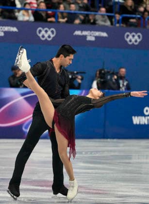 Emily Chan and Spencer Akira Howe of United States during the Pairs Figure skating, Eiskunstlauf Short Program at the Milano Figure Skating Arena in Milan, Italy on Sunday, February 15, 2026.  OLY20260215109 RichardxEllis