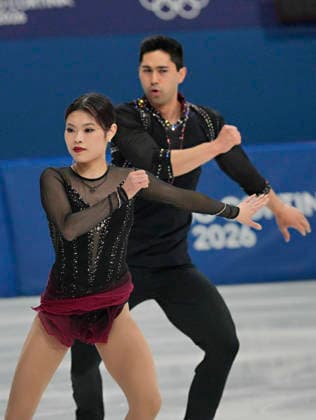 Emily Chan and Spencer Akira Howe of United States during the Pairs Figure skating, Eiskunstlauf Short Program at the Milano Figure Skating Arena in Milan, Italy on Sunday, February 15, 2026.  OLY20260215110 RichardxEllis