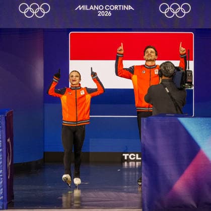 2026-02-15 - Milano Cortina 2026 Winter Olympics Figure skating, Eiskunstlauf Pair Skating MILAN, ITALY - FEBRUARY 15: Daria Danilova, Michel Tsiba of Netherlands performing in the Figure Skating Pair Skating Short Program during the Milano Cortina 2026 Winter Olympics at the Milano Ice Skating Arena on February 15, 2026 in Milan, Italy Milan Milano Ice Skating Arena Italy Content not available for redistribution in The Netherlands directly or indirectly through any third parties. Copyright: xAndrexWeeningx
