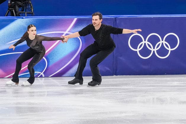 2026-02-15 - Milano Cortina 2026 Winter Olympics Figure skating, Eiskunstlauf Pair Skating MILAN, ITALY - FEBRUARY 15: Daria Danilova, Michel Tsiba of Netherlands performing in the Figure Skating Pair Skating Short Program during the Milano Cortina 2026 Winter Olympics at the Milano Ice Skating Arena on February 15, 2026 in Milan, Italy Milan Milano Ice Skating Arena Italy Content not available for redistribution in The Netherlands directly or indirectly through any third parties. Copyright: xAndrexWeeningx