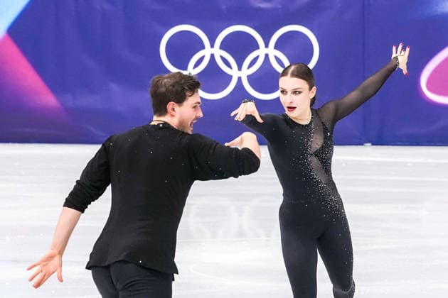 2026-02-15 - Milano Cortina 2026 Winter Olympics Figure skating, Eiskunstlauf Pair Skating MILAN, ITALY - FEBRUARY 15: Daria Danilova, Michel Tsiba of Netherlands performing in the Figure Skating Pair Skating Short Program during the Milano Cortina 2026 Winter Olympics at the Milano Ice Skating Arena on February 15, 2026 in Milan, Italy Milan Milano Ice Skating Arena Italy Content not available for redistribution in The Netherlands directly or indirectly through any third parties. Copyright: xAndrexWeeningx