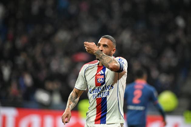 Football : Olympique Lyonnais v OGC Nice - Ligue 1 - 15 02 2026 Corentin TOLISSO scoring goal during the French league 1 match between Olympique Lyonnais and OGC Nice at Groupama Stadium Decines Charpieu Lyon France on February 15, 2026 LYONFrance  Copyright: xMouradxALLILIx