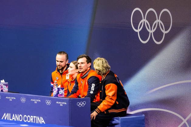 2026-02-15 - Milano Cortina 2026 Winter Olympics Figure skating, Eiskunstlauf Pair Skating MILAN, ITALY - FEBRUARY 15: Daria Danilova, Michel Tsiba of Netherlands and coaches performing in the Figure Skating Pair Skating Short Program during the Milano Cortina 2026 Winter Olympics at the Milano Ice Skating Arena on February 15, 2026 in Milan, Italy Milan Milano Ice Skating Arena Italy Content not available for redistribution in The Netherlands directly or indirectly through any third parties. Copyright: xAndrexWeeningx