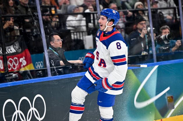 15 02 2026, Milano, Santa Giulia Ice hockey, Eishockey Arena, Winter Olympics: USA - Germany (Ice Hockey), Zach Werenski of United States celebrate his goal Milano Santa Giulia Ice Hockey Arena Lombardy Italy *** 15 02 2026, Milano, Santa Giulia Ice Hockey Arena, Winter Olympics USA Germany Ice Hockey , Zach Werenski of United States celebrate his goal Milano Santa Giulia Ice Hockey Arena Lombardy Italy Copyright: xJustPictures.ch AndreaxBrancax jp-en-AnBr-AB-AAB_727415022026