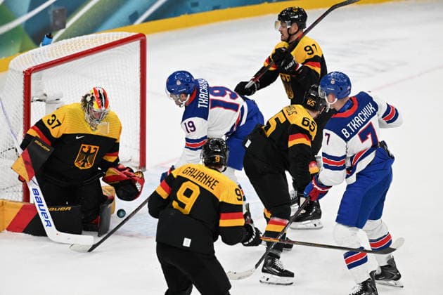 Winter Olympics - Germany v United States At Hockey Men s Team USA and Team Germany during the men s preliminary round Group C Ice hockey, Eishockey match between USA and Germany at the Milano Santagiulia Ice Hockey Arena during the Milano Cortina 2026 Winter Olympic Games, Olympische Spiele, Olympia, OS in Milan, Italy on February 15, 2026. Photo by JMP ABACAPRESS.COM Milan Italy  Copyright: xJMP ABACAx