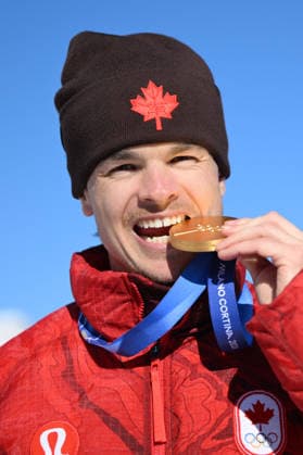 Mikael Kingsbury (CAN), FEBRUARY 15, 2026 - Freestyle Skiing : Men s Dual Moguls Medal ceremony during the Milano Cortina 2026 Olympic Winter games, Winterspiele,Spiele, Summer games at Livigno Aerials and Moguls Park in Livigno, Italy.  aflo_320008640