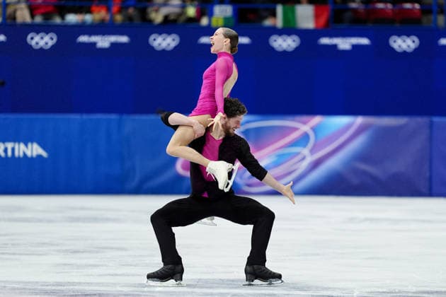 CHTCHETININA Ioulia WOZNIAK Michal competing for the Olympic Figure skating, Eiskunstlauf Pair Skating, Short Program for the Milano Cortina 2026 Winter Olympics, in Milan (Italy) February 15, 2026 (Photo Claudio Furlan LaPresse)  Copyright: xClaudioxFurlan LaPressex