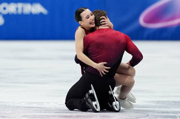 PEREIRA Lia MICHAUD Trennt competing for the Olympic Figure skating, Eiskunstlauf Pair Skating, Short Program for the Milano Cortina 2026 Winter Olympics, in Milan (Italy) February 15, 2026 (Photo Claudio Furlan LaPresse)  Copyright: xClaudioxFurlan LaPressex